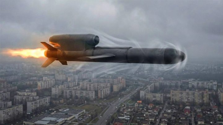 Фламинго над Русия: Киев готви удар по Лубянка и Кремъл! Защо врагът вече не се страхува да удря сърцето на Русия!?